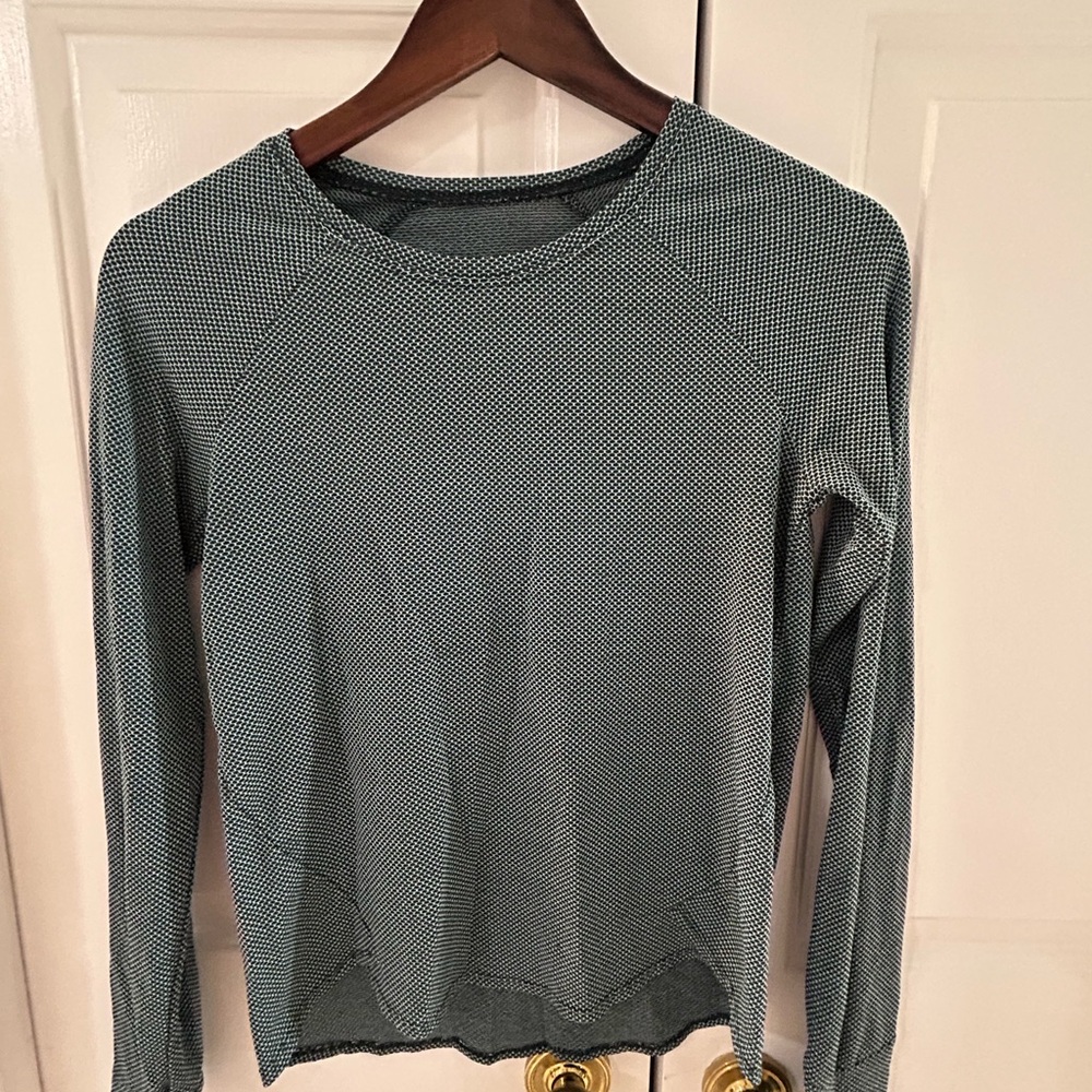 Oiselle Flyout long sleeve top
